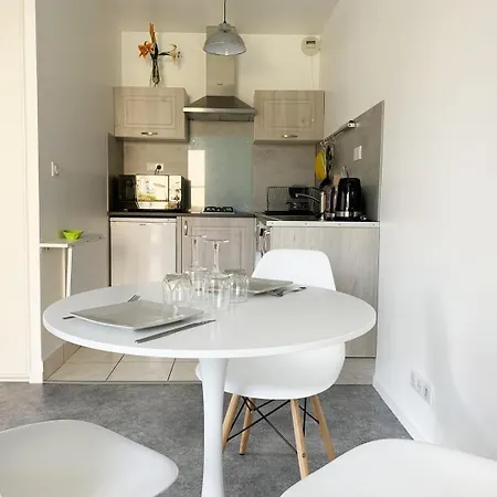 Le Matisse Appartement Mainvilliers  Buitenkant foto